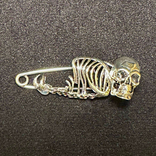 Silver metal skeleton skull - silver,